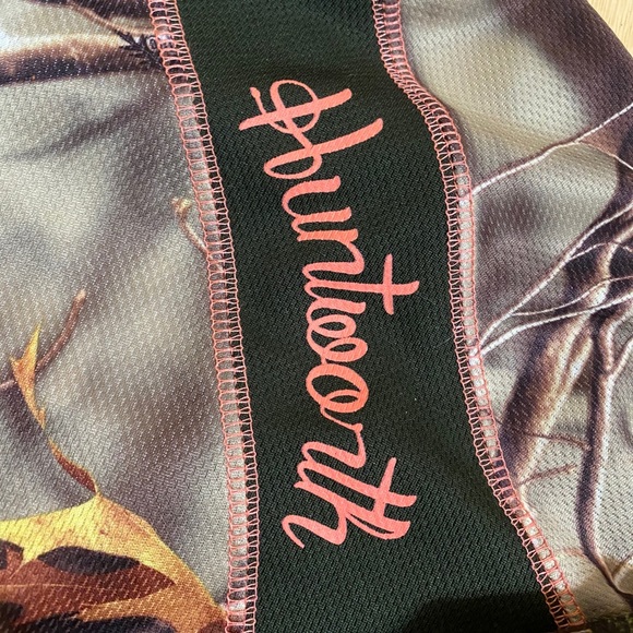 Huntworth camouflage and pink half zip pullover - Picture 3 of 4